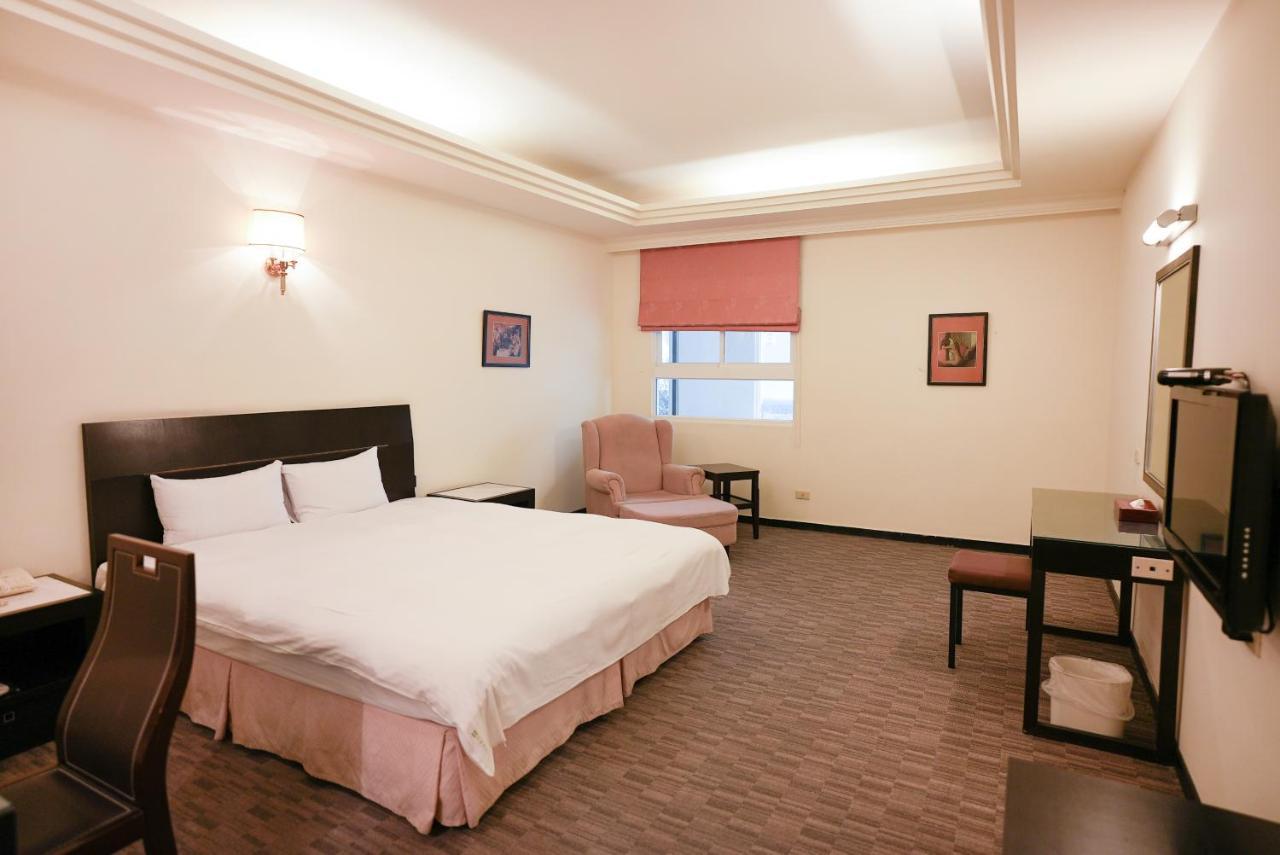 Herkang Hotel Taichung Dış mekan fotoğraf