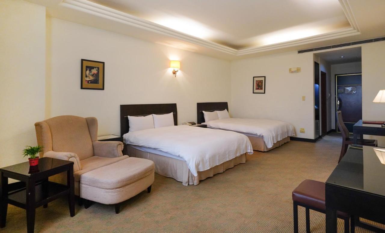Herkang Hotel Taichung Dış mekan fotoğraf