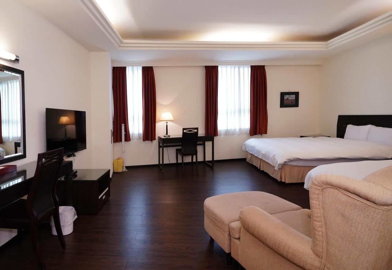 Herkang Hotel Taichung Dış mekan fotoğraf