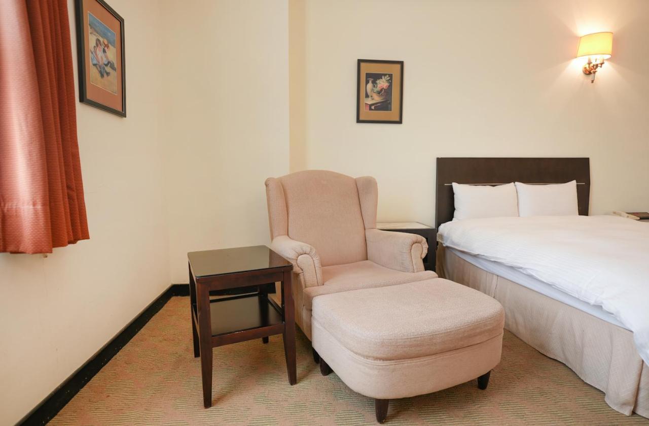 Herkang Hotel Taichung Dış mekan fotoğraf