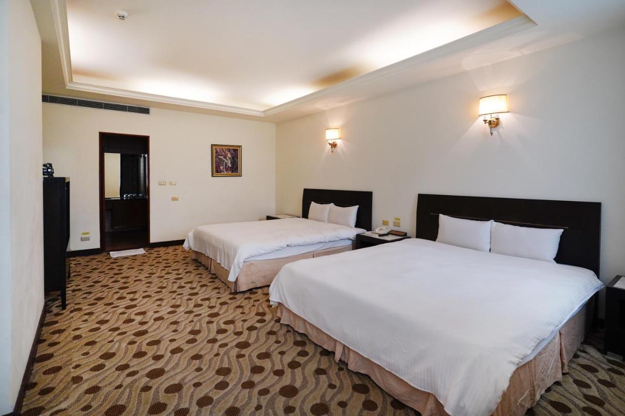 Herkang Hotel Taichung Dış mekan fotoğraf