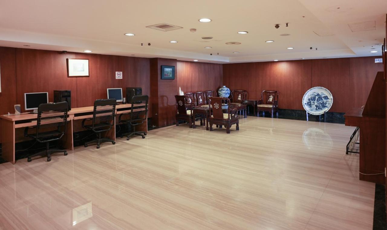 Herkang Hotel Taichung Dış mekan fotoğraf